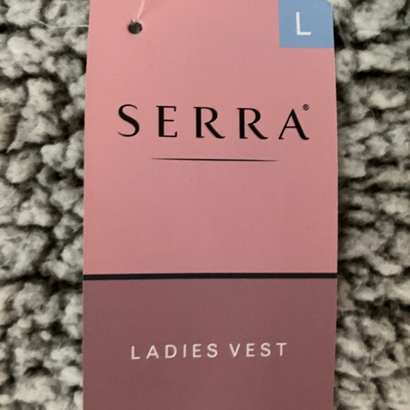 SERRA Ladies' Fur Vest Hoodie Gray color  2 side pockets Polyester Open front - Picture 7 of 15